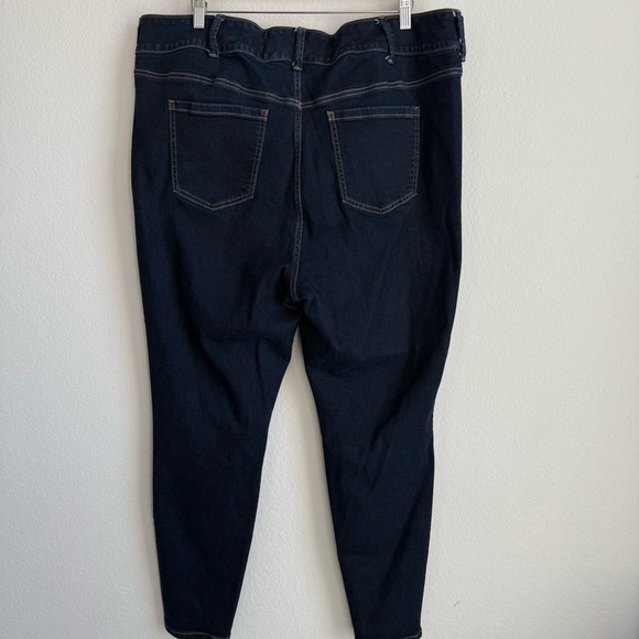 Torrid Jeans Women’s 24T Super Soft Jegging Blue Stretch Cotton Denim Plus Size - Picture 10 of 13
